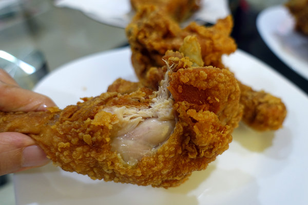 萬華好吃炸雞-波斯頓美式脆皮炸雞萬華店，現點現炸美式炸雞，萬華美式炸雞外送(附波斯頓美式脆皮炸雞菜單)