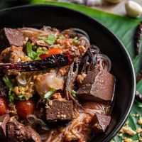 ขนมจีนน้ำเงี้ยวเจียงฮาย 🍜