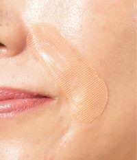 三雲孝江アナ開発のフェイスアップクリップほか すっきり顔 に効果的な道具 前編