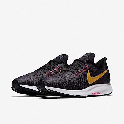 品牌: NIKE型號: 942855-008品名: Wmns Nike Air Zoom Pegasus 35配色: 紫色 黃色特點: 跑鞋 路跑 健身 氣墊 舒適 球鞋 紫 黃