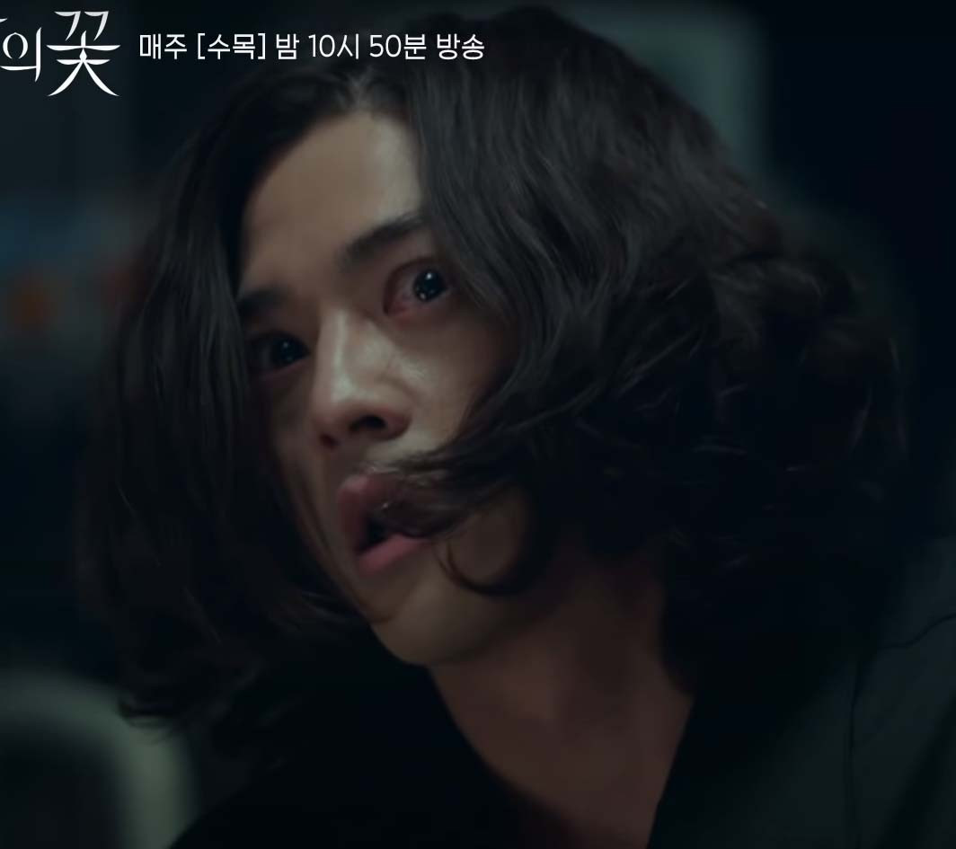 《惡之花》網友熱議：「白熙成到底是真瘋還是假瘋？」