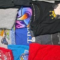 k&Mเสื้อยืด