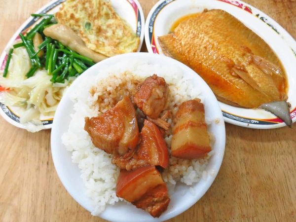 【台北美食】台南滷三塊-台北知名宵夜美食 【台北美食】台南滷三塊-台北知名宵夜美食