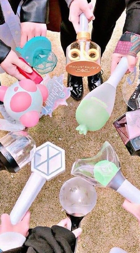 ติ่งหลายด้อม(Kpop🇰🇷💕)