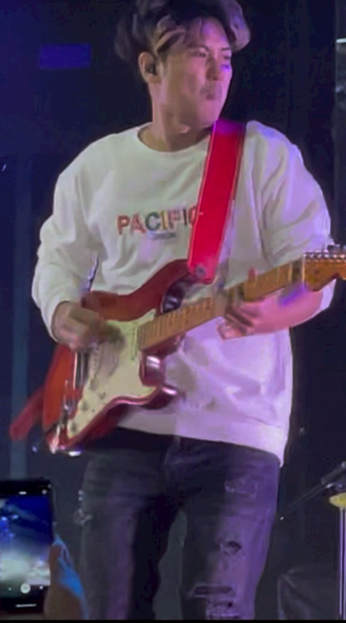 ร้องเพลง/หาเเฟน/หาเพื่อน/หาคนคุย