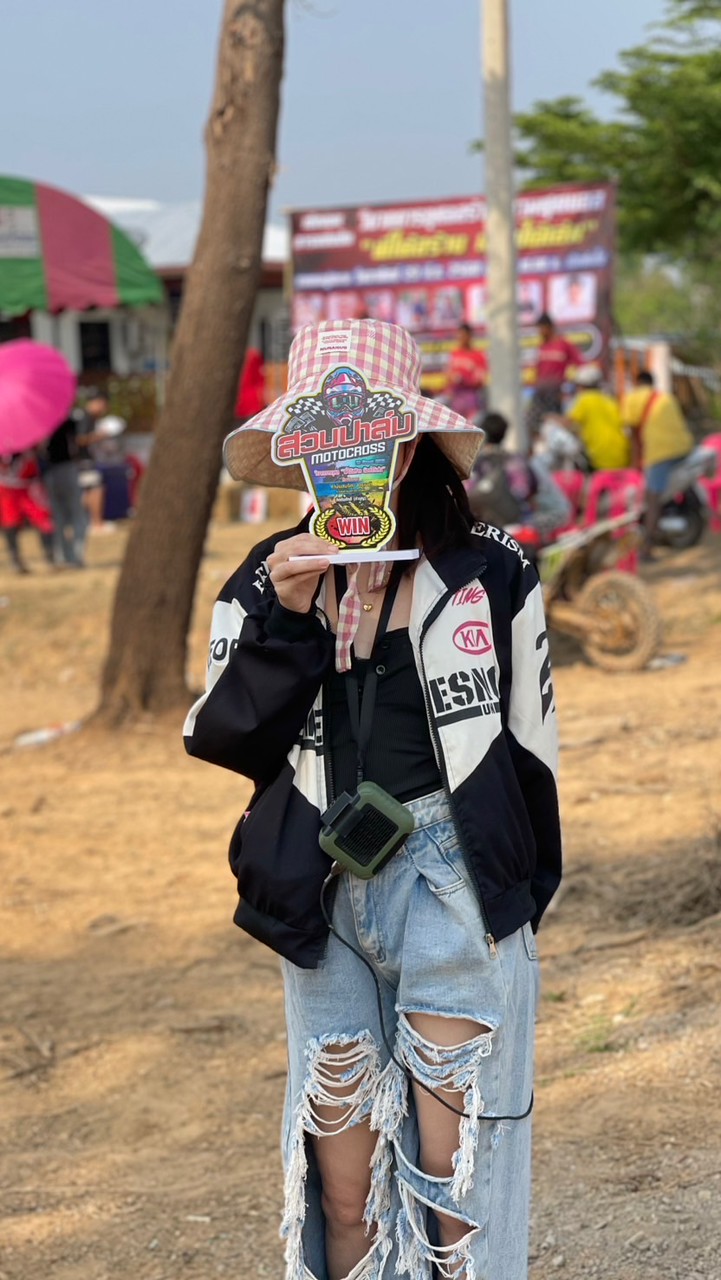 ส่งรูป คลิป วิบากไทยแลนด์