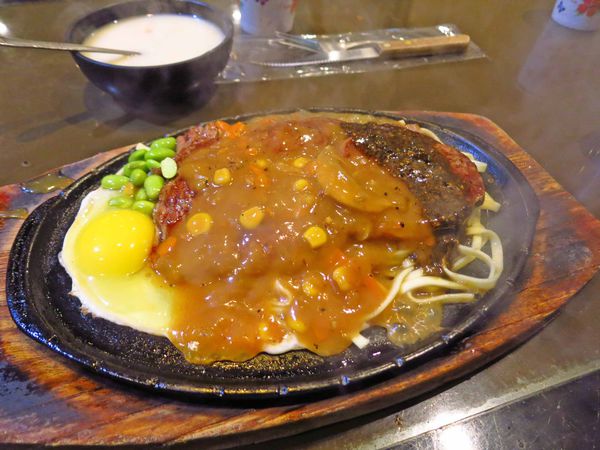 【新莊餐廳】上上牛排館-從小到大的回憶牛排館 【新莊餐廳】上上牛排館-從小到大的回憶牛排館