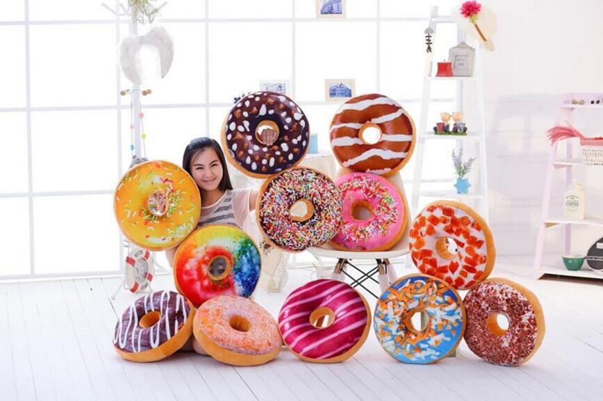 仿真甜甜圈抱枕 食物抱枕 靠墊 午睡枕 趴睡枕 巧克力 草莓 葉子小舖