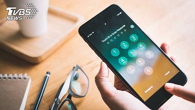 近年來很多使用者非iPhone不買。示意圖／TVBS