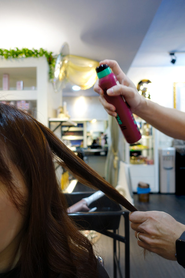 雙連站美髮-Starry髮廊，中山區專業剪染燙護髮，馬偕醫院附近髮廊，設計師ERIC，台北中山區歌薇染髮、歌薇護髮推薦，中山北路髮廊推薦 