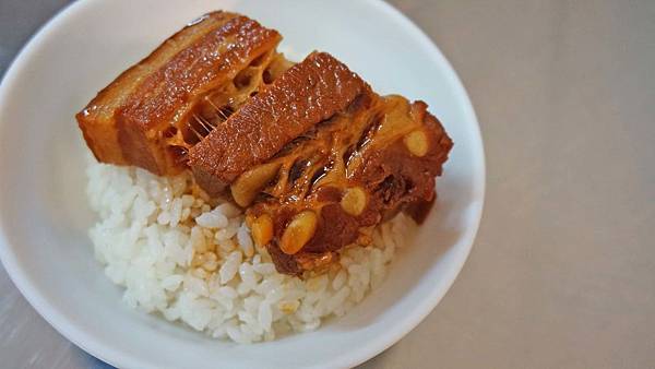 【新竹美食】員林江爌肉飯-沒有招牌內行人才知道的爆美味小吃店