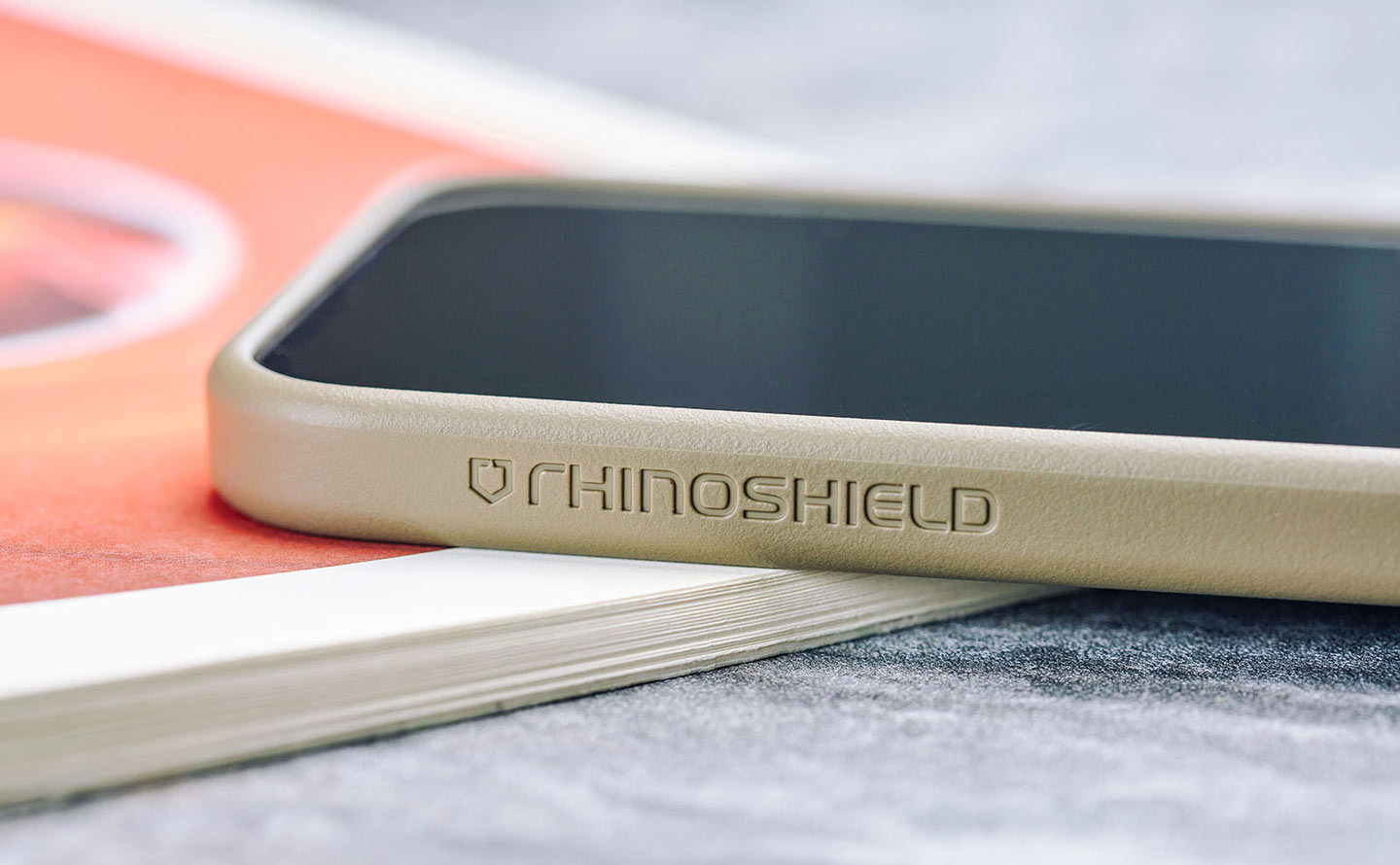 最強防護來襲！專為 iPhone12 系列量身打造的犀牛盾組合：3D 壯撞貼、Mod NX + SolidSuit 完美打造 360 度零死角防護！