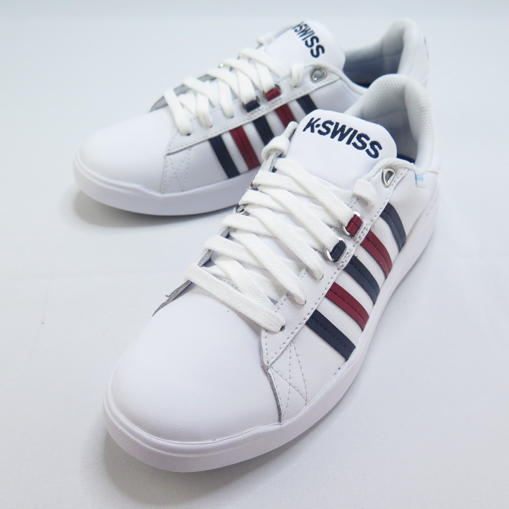 #休閒鞋 #防潑水 #PERSHING #COURT #KSWISS◇所有商品皆100%公司正品 全新現貨 販售商品皆開立發票 敬請安心選購☺◇本賣場實體店面位於桃園中壢市中正路商圈，經營三十餘年，為