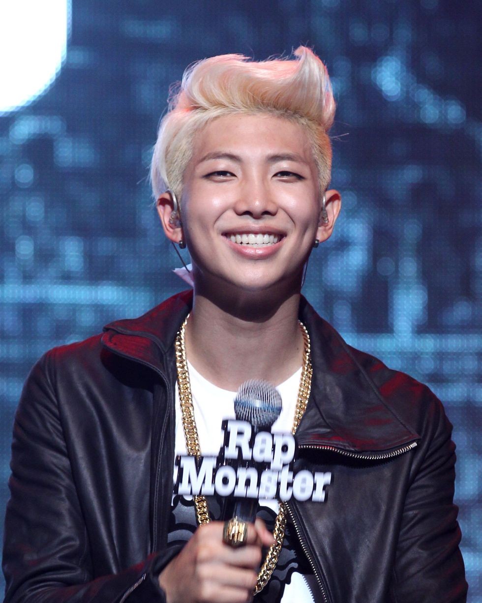BTS（防弾少年団）のラップモンスター、RMのヘアメイク集（ELLE News）