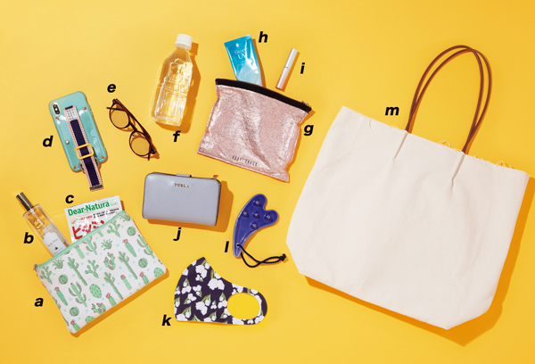 おしゃれな女子ってカバンに何入れてるの 業界人の バッグの中身 を徹底調査