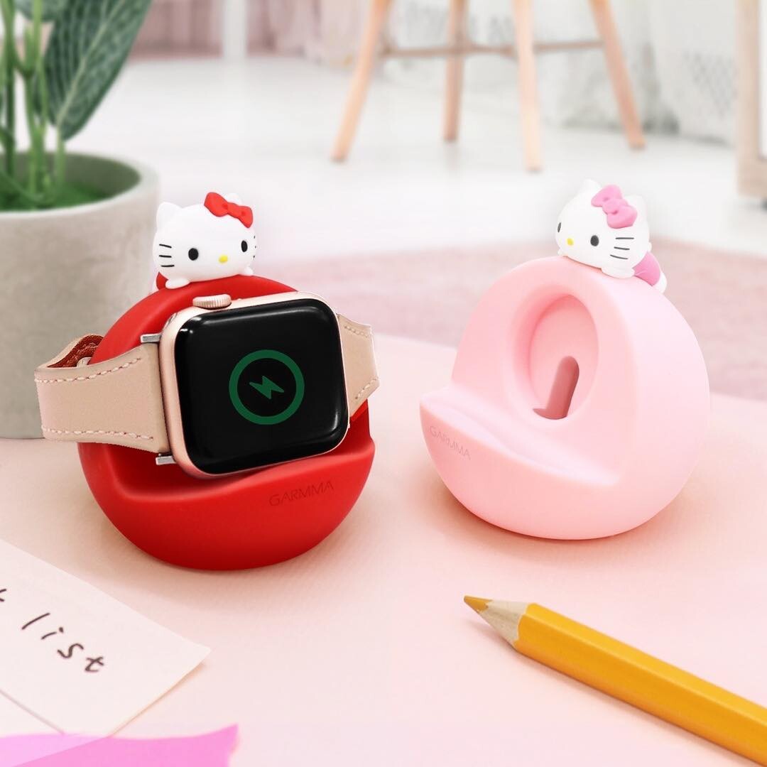 7-11「三麗鷗周邊」開賣！三麗鷗抓抓機公仔、KITTY棒棒糖太萌，KITTY50週年3C系列必收