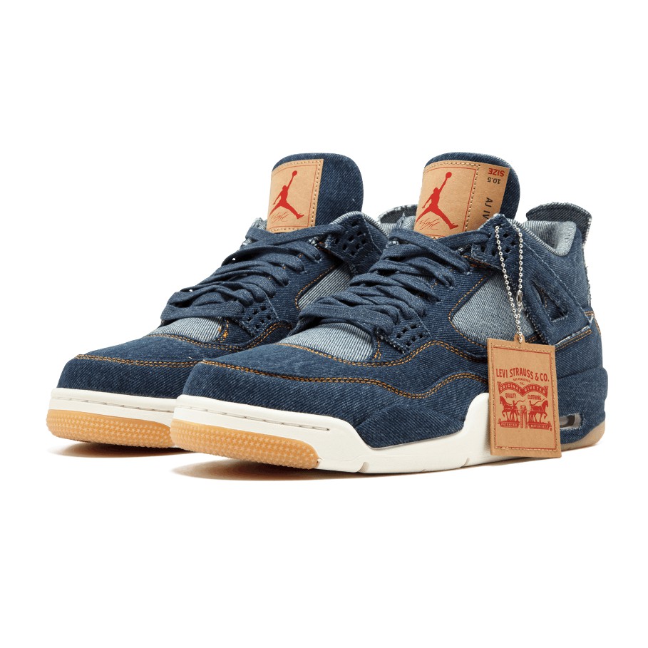 「那個平台」由來自各品牌的球鞋愛好者所組成，擁有安全無虞的交易模式，專業團隊的真偽認證，讓球鞋交易更加輕鬆簡單。想知道我們有哪些新商品嗎? 快來追蹤我們的專頁Facebook 專頁 KNCKFF in