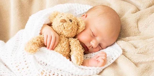 20 Nama Bayi Laki Laki Bulan Juli Beserta Rangkaiannya Maknanya Indah Theasianparent Line Today