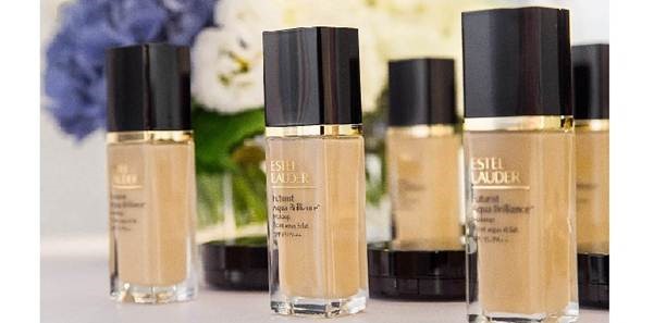 裸妝聽膩了嗎？8小時不脫妝｢面膜粉底｣新革命