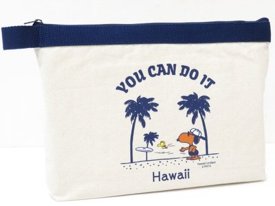 尺寸：約35x25x4cm 材質：帆布 直購價不包含其他拍攝道具！謝謝 PS：只有包沒有雜誌~雜誌贈品 無法和專櫃商品比美。不介意者再下標， 有任何問題請洽【關於我】中的客服人員