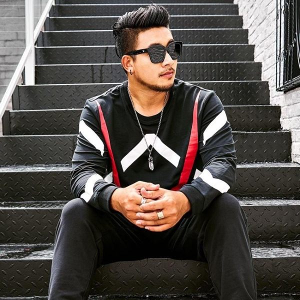 男套頭T恤 休閒大碼胖子胖哥長袖秋冬小衫肥胖大碼長袖衛衣 潮流男上衣《印象精品》t7083