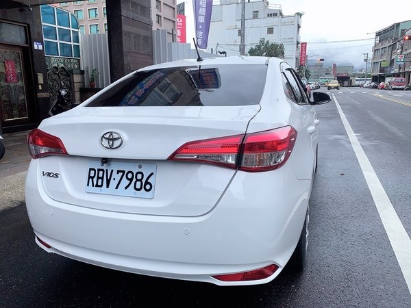 「花蓮旅遊」花蓮租車三天二夜輕旅行自駕遊，盛夏消暑追鯨趣-花蓮永宬租車，老時光燒肉酒肴，欣欣麵館不是麵店，小花公寓民宿與窩WOW青年旅館直擊分享