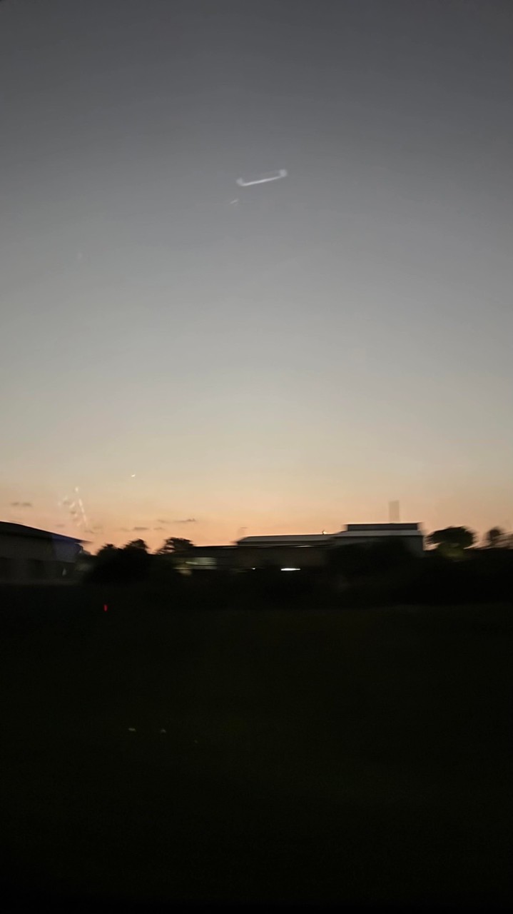 ˚𖤐₊˚. 黎 風 之 語 ⸝⸝