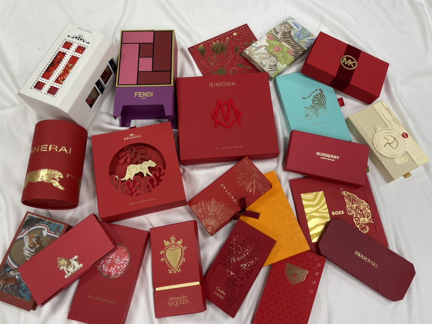 【過年禁忌】過年紅包6大禁忌大公開！紅包袋直式、橫式效果大不同？壓歲錢馬上花掉小心大漏財！-0