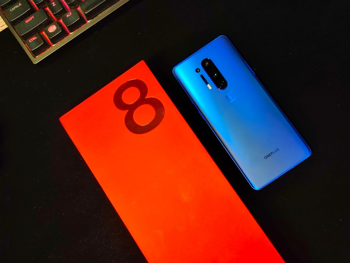 手機推薦系列 Oneplus 8 Pro 旗艦手機殺手 精緻的螢幕 流暢的系統 Line購物