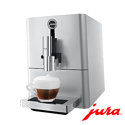 迷你一鍵式全自動咖啡機可製作各種不同咖啡飲品。