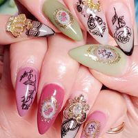 セルフネイルで楽しくお話💅🏻❤
