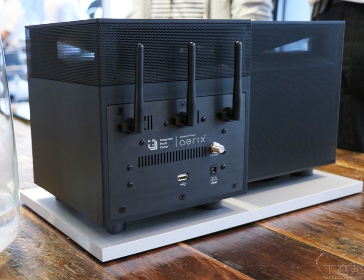 法式極簡All In One音響登台，Aerix Duet 實現傳統音源到現代串流多重播放力