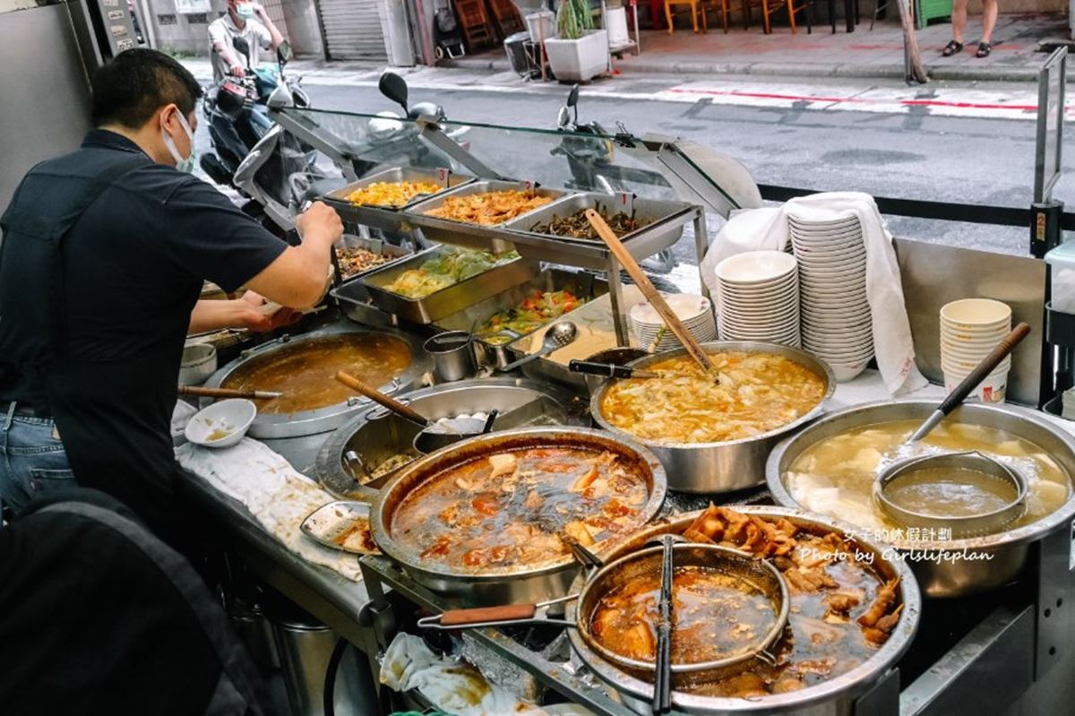 連台北人都不知！「隱藏版夜市」６必吃：芋泥瀑布冰、老店滷肉飯、檸檬愛玉
