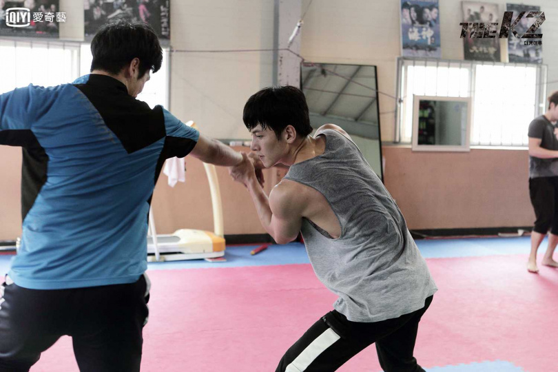《THE K2》動作戲多到池昌旭吃不消，讓他一度表示不想再拍動作戲。（圖／愛奇藝台灣站提供）