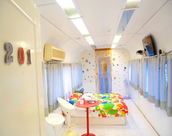 石蓮園｜石蓮園住宿,苗栗通霄,火車餐廳,海景鐵路便當,苗栗景點,通宵景點,鐵道火車餐廳