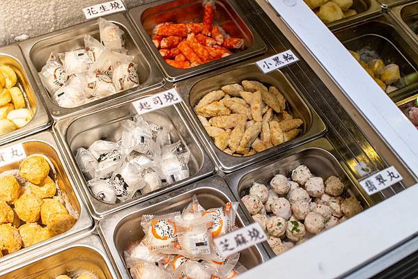 【台北美食】嗨蝦蝦吃到飽火鍋店-超過１００種不同食材、不同餐點無限量吃到飽的日式火鍋店