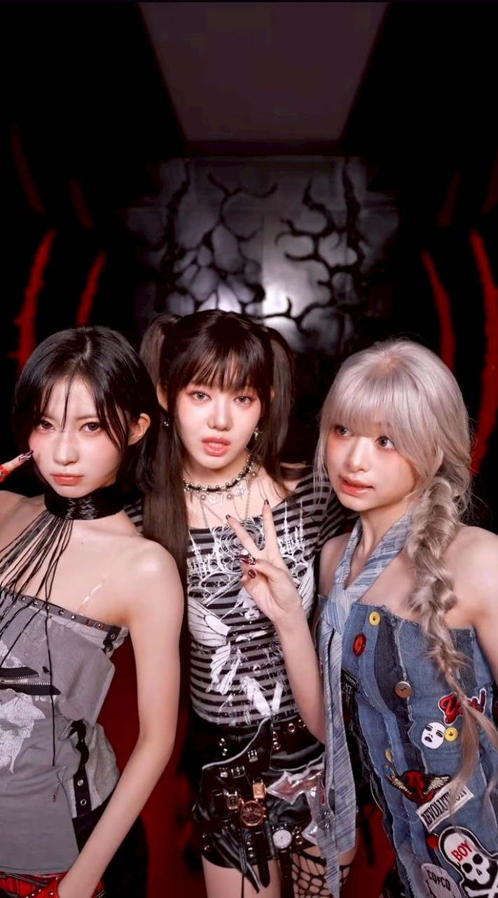 BABY monstiez🌈💜