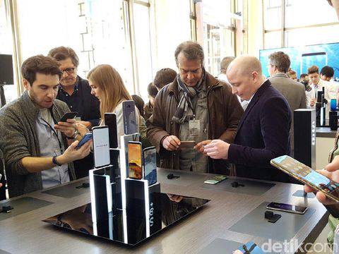 Galaxy S8 Tantangan Berat iPhone 8