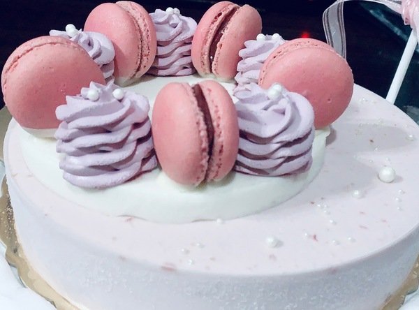 「母親節蛋糕」全省宅配預購 -女性專屬玫瑰荔枝義式冰淇淋蛋糕-法雅幸福概念文心店-冰淇淋蛋糕開箱