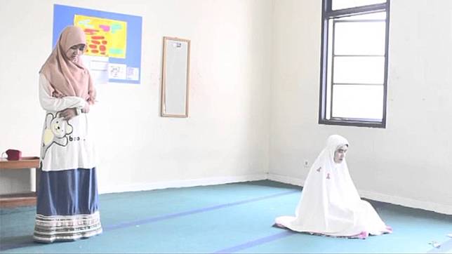 Dzikir sehabis sholat subuh atau sholat dzuhur