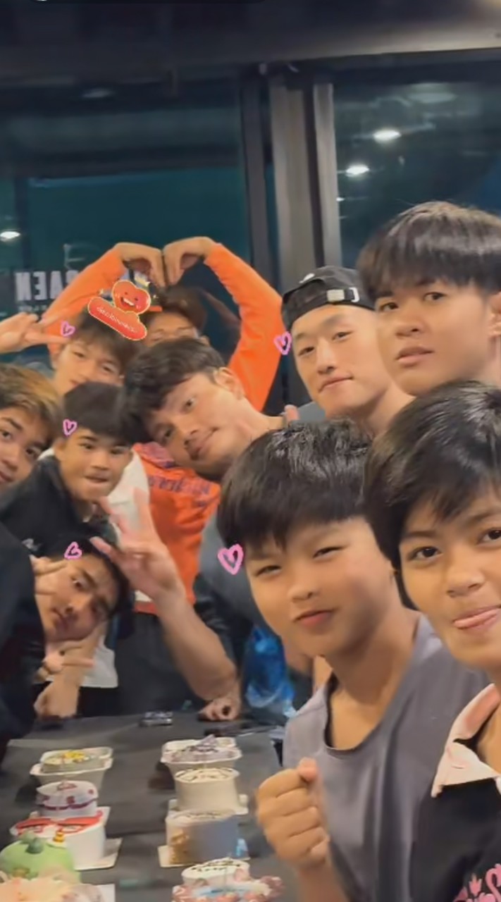 FCค่ายบางเเสนไฟล์คลับ