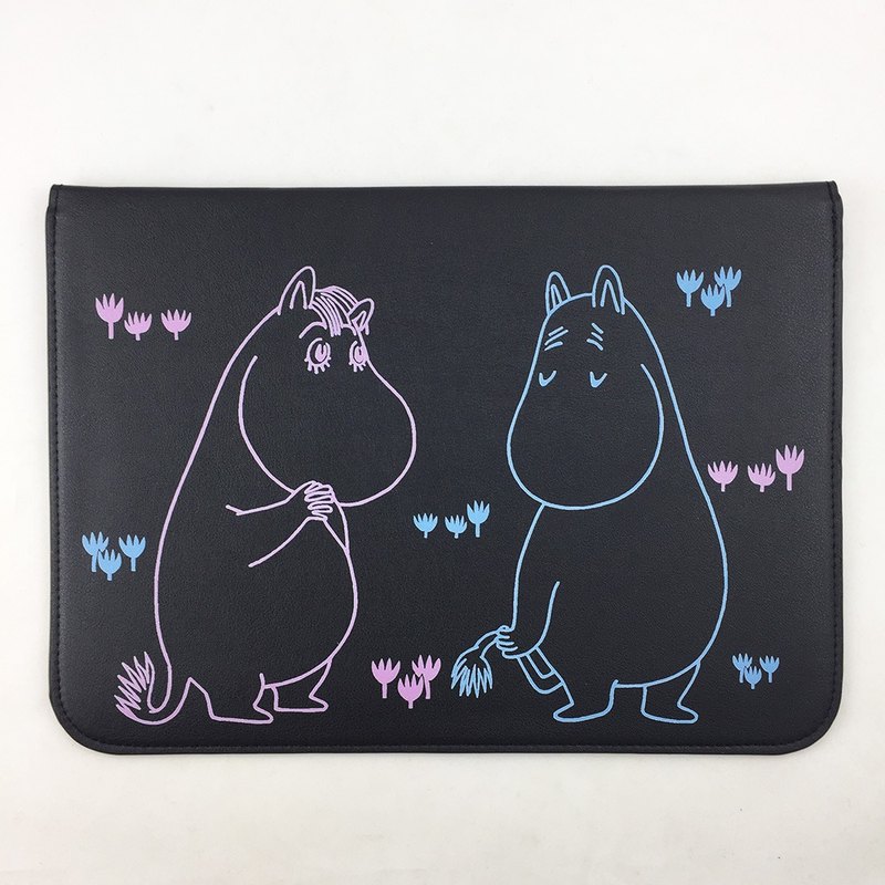 當然，如果你還是忍不住在朵貝楊笙提供的娛樂笑料中，找尋人生的智慧和哲理，那肯定不會空手而歸。不論你喜歡好奇孩童原型的嚕嚕米、永遠夢想著冒險如少年般的嚕嚕米爸爸、包容每個人務實生活支柱的嚕嚕米媽媽、暢遊