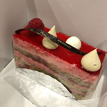 Quatre 品川駅店 キャトル シナガワエキテン 高輪 品川駅 ケーキ By Line Conomi