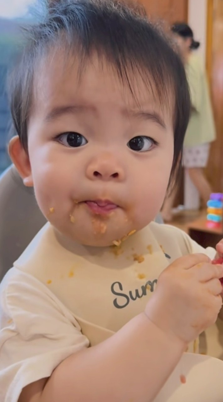 กินทั้งวัน 🥓