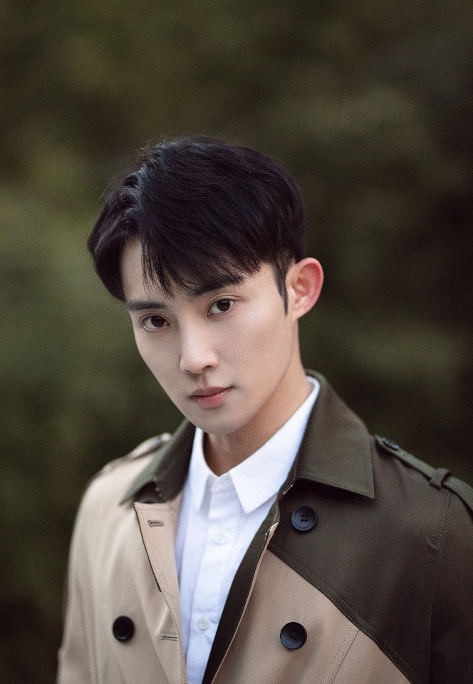 《傳聞中的陳芊芊》演員古裝vs時裝6：陳名豪