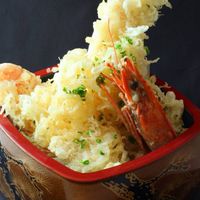 ร้านอาหารไทย/ญี่ปุ่น/กุ๊ก