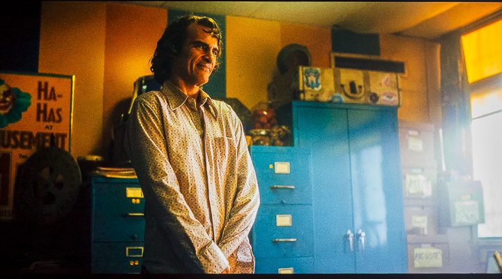 追求畫質至上主義，再現強力音響，Sony KD-65X9500H 高階液晶電視評測