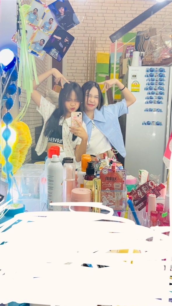 ด้อมพี่นฎาและพี่ไอเดียร่า