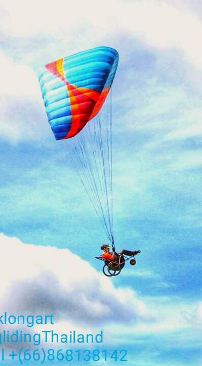 Paragliding ร่มร่อน