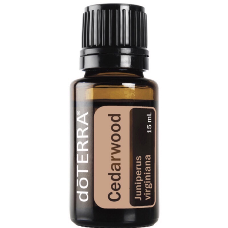【雪松精油 Cedarwood 15ml】 dōTERRA 美商多特瑞 CPTG純正芳療級精油 療癒 按摩 舒壓 保存期限：2022年 產地：台灣 貨源：公司貨 容量：15ml 雪松沉穩的氣味，讓人
